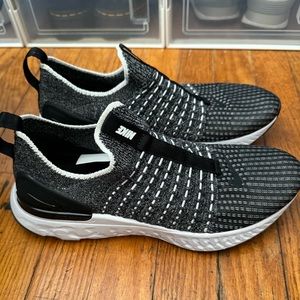 Nike React Phantom Run Flyknit 2